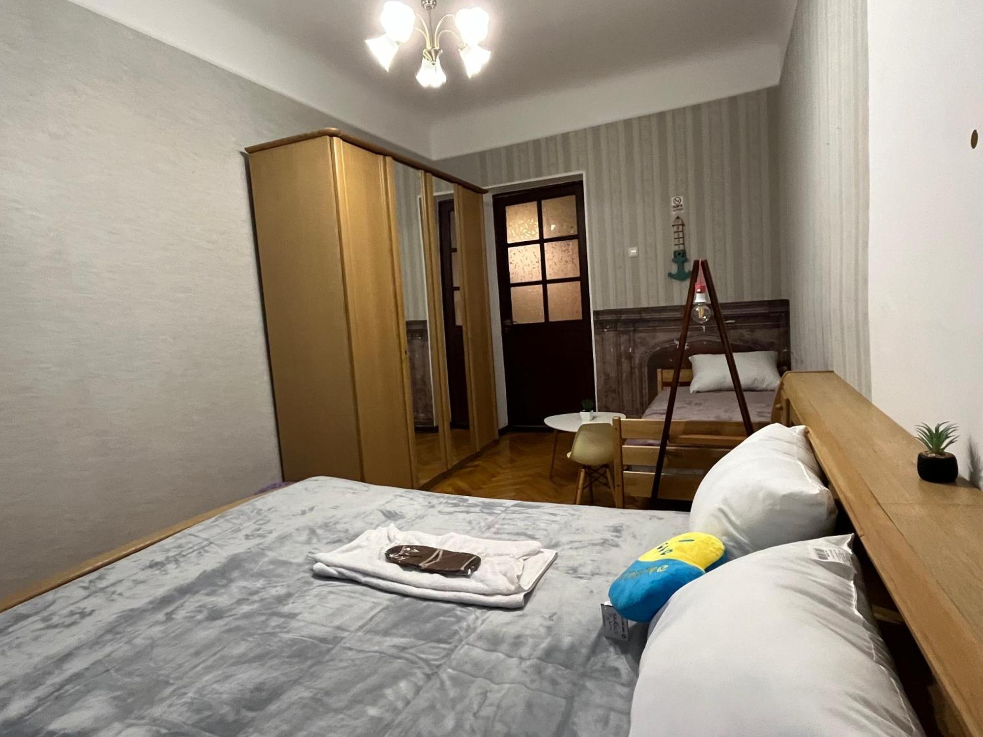 ArArAt-DESYATINNAYA Hostel KIEV Exterior foto
